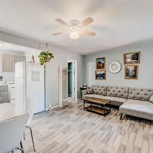  Motel Pine Tree Place - Unit 5 United States